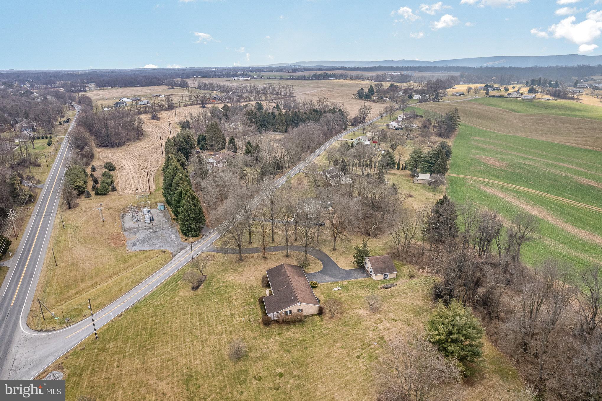 20 Stonehouse Road Carlisle, PA 17015 - Photo 33 of 36 Gallery Image 33