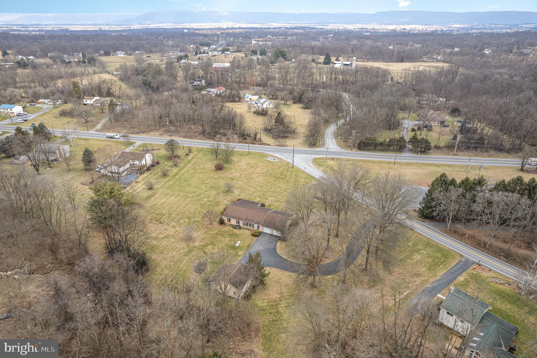 20 Stonehouse Road Carlisle, PA 17015 - Photo 34 of 36 Gallery Image 34