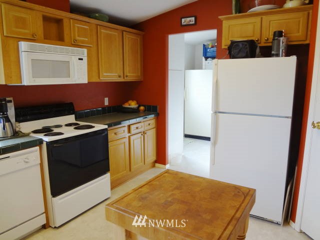 3823 Everett Road Ferndale, WA 98248 - Photo 5 of 11