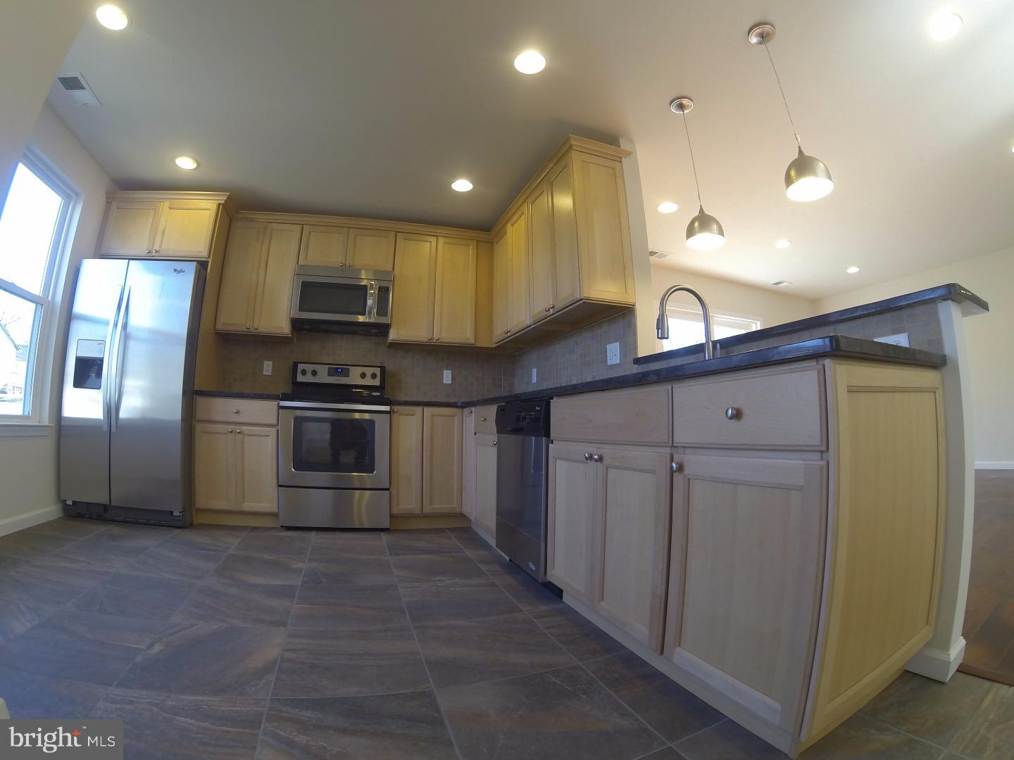 1128 3rd Avenue Croydon, PA 19021 - Photo 2 of 24 Gallery Image 2