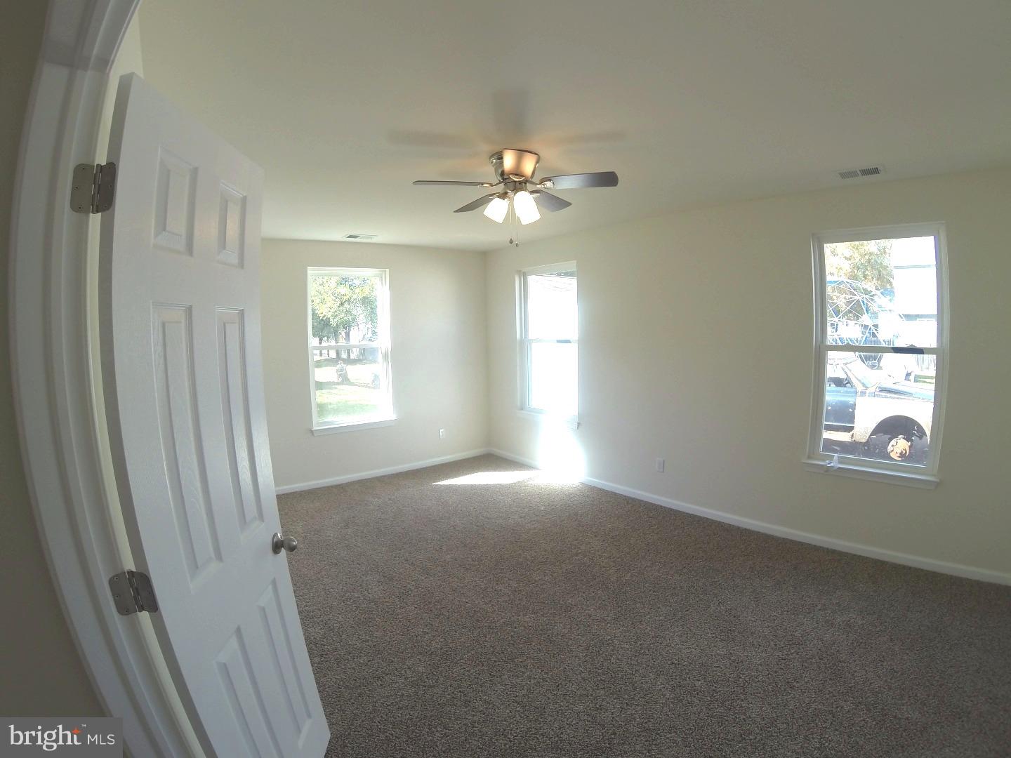1128 3rd Avenue Croydon, PA 19021 - Photo 14 of 24 Gallery Image 14