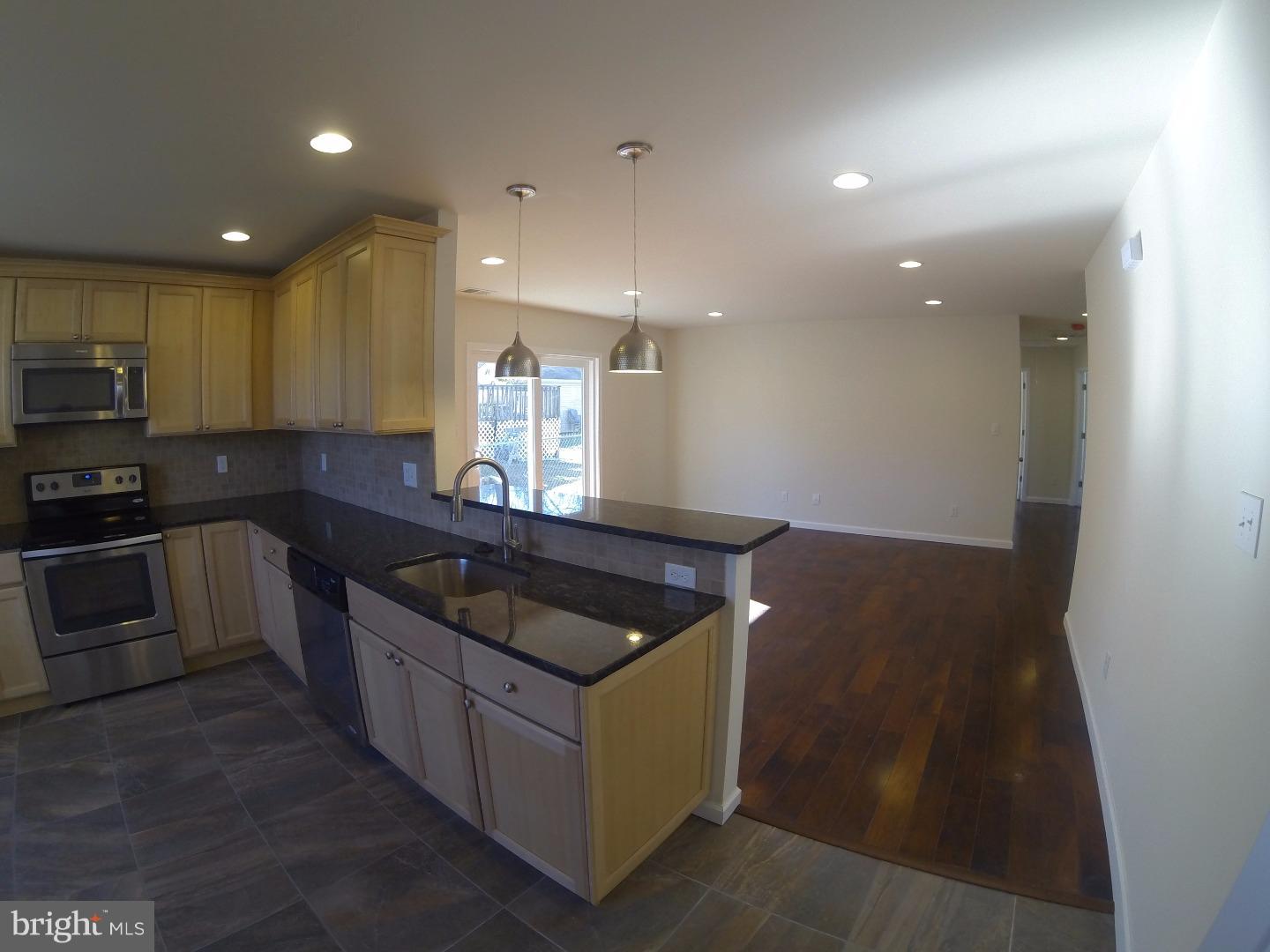 1128 3rd Avenue Croydon, PA 19021 - Photo 5 of 24 Gallery Image 5