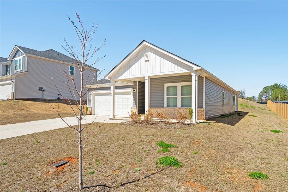 106 Purcell Way Easley, SC 29642 - Photo 3 of 39