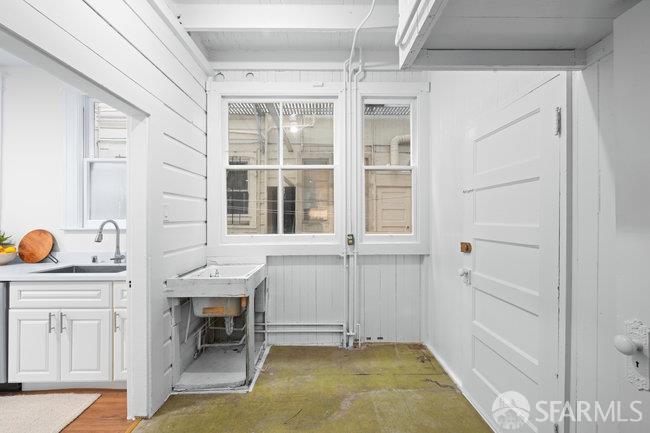 1108-1112 Pine Street San Francisco, CA 94109 - Photo 26 of 53 a view of kitchen