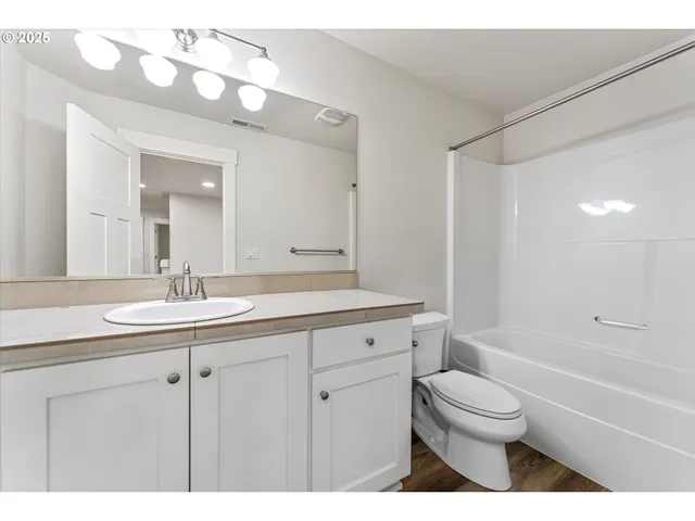 $739,900 | 13154 Southwest 121st Avenue, Portland, OR 97223