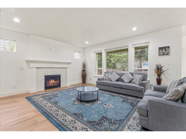 $739,900 | 13154 Southwest 121st Avenue, Portland, OR 97223