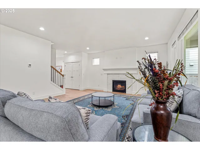 $739,900 | 13154 Southwest 121st Avenue, Portland, OR 97223