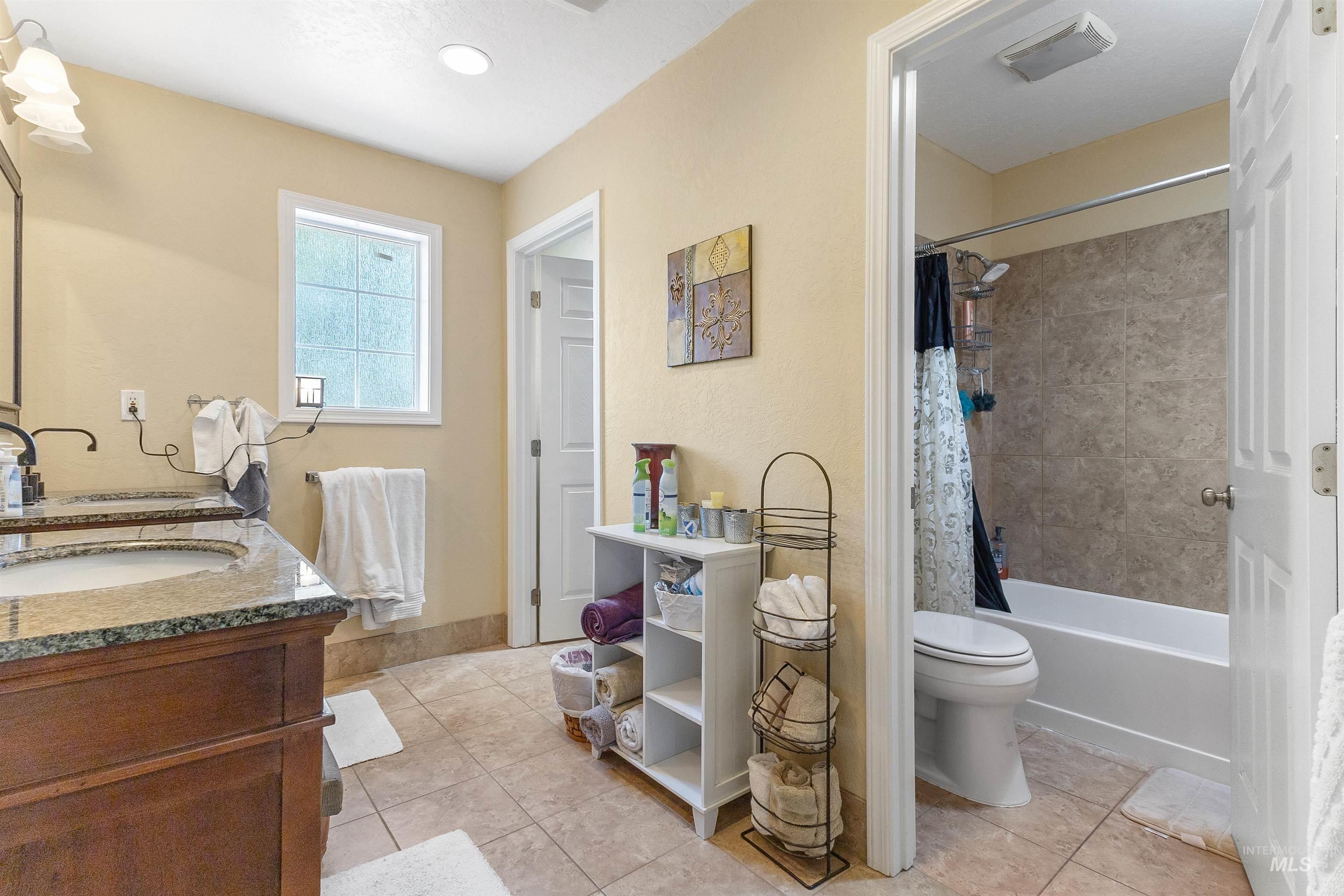 2425 North Redway Road Boise, ID 83704 - Photo 13 of 49