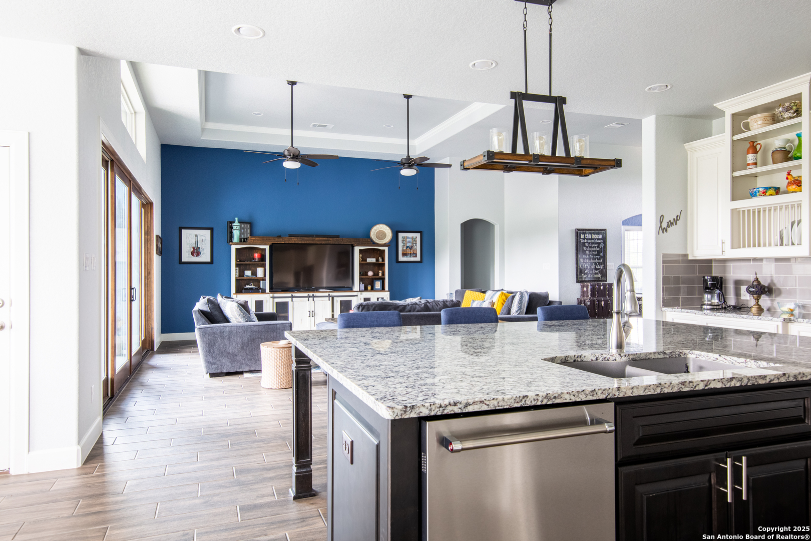 1012 Sunrise Place Spring Branch, TX 78070 - Photo 10 of 49
