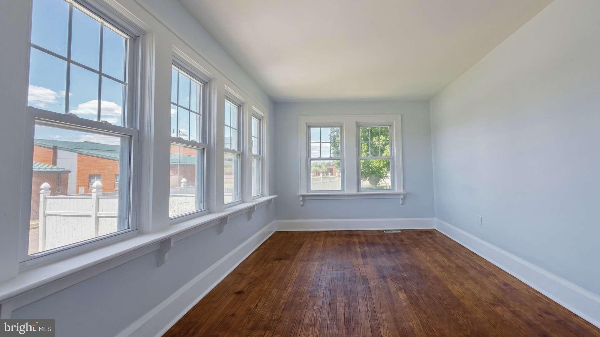 1048 Mercerville-Edinburg Road Hamilton, NJ 08690 - Photo 11 of 19 Gallery Image 11