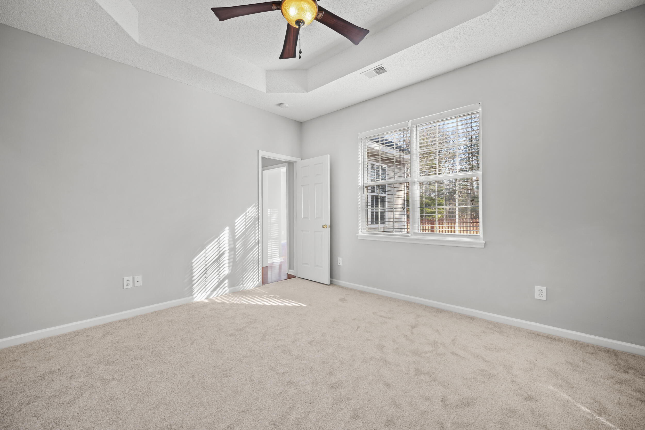 103 Oakbluff Road Summerville, SC 29485 - Photo 16 of 34 master