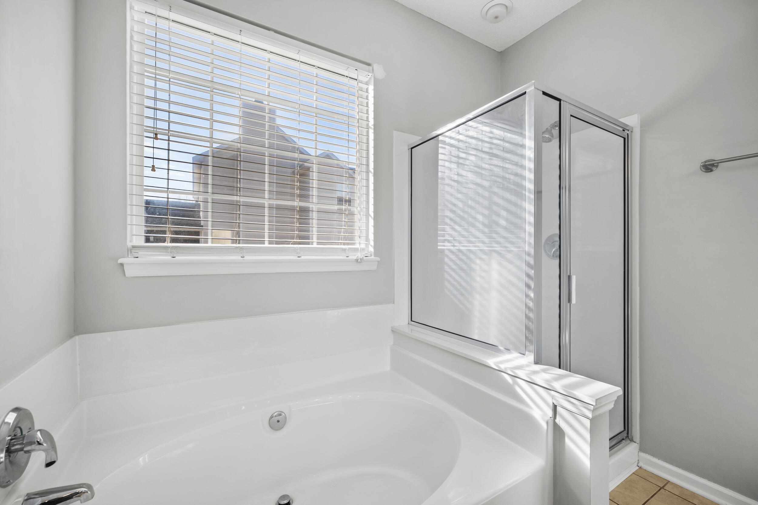 103 Oakbluff Road Summerville, SC 29485 - Photo 18 of 34 master bath