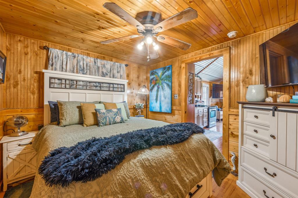 220 Treasure Beach Comanche, TX 76442 - Photo 24 of 39