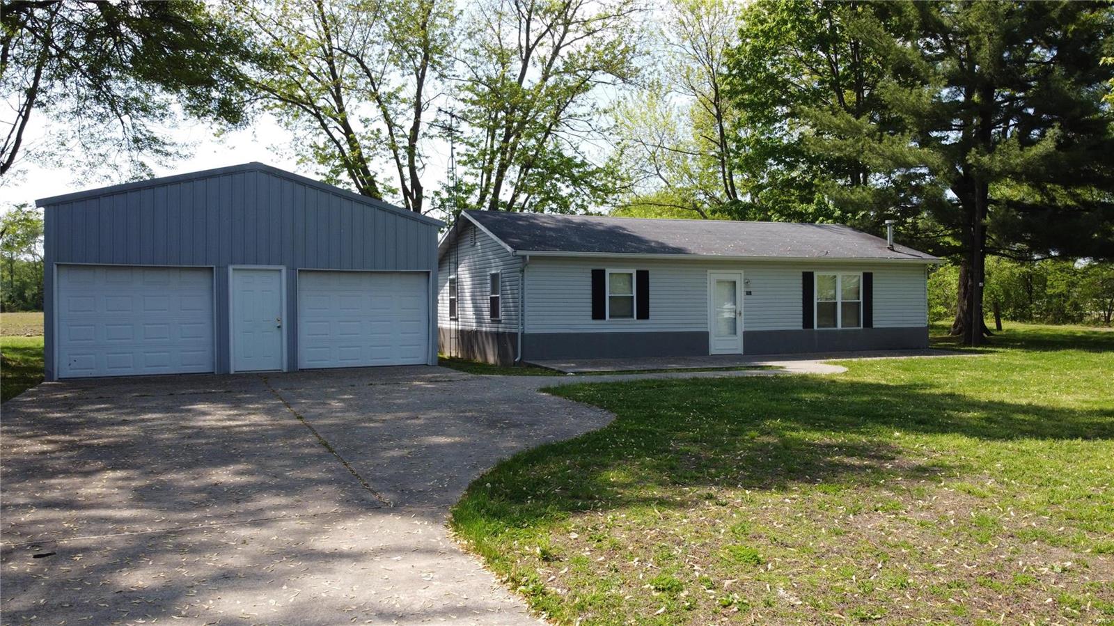 802 Mine Street Percy, IL 62272 - Photo 8 of 35