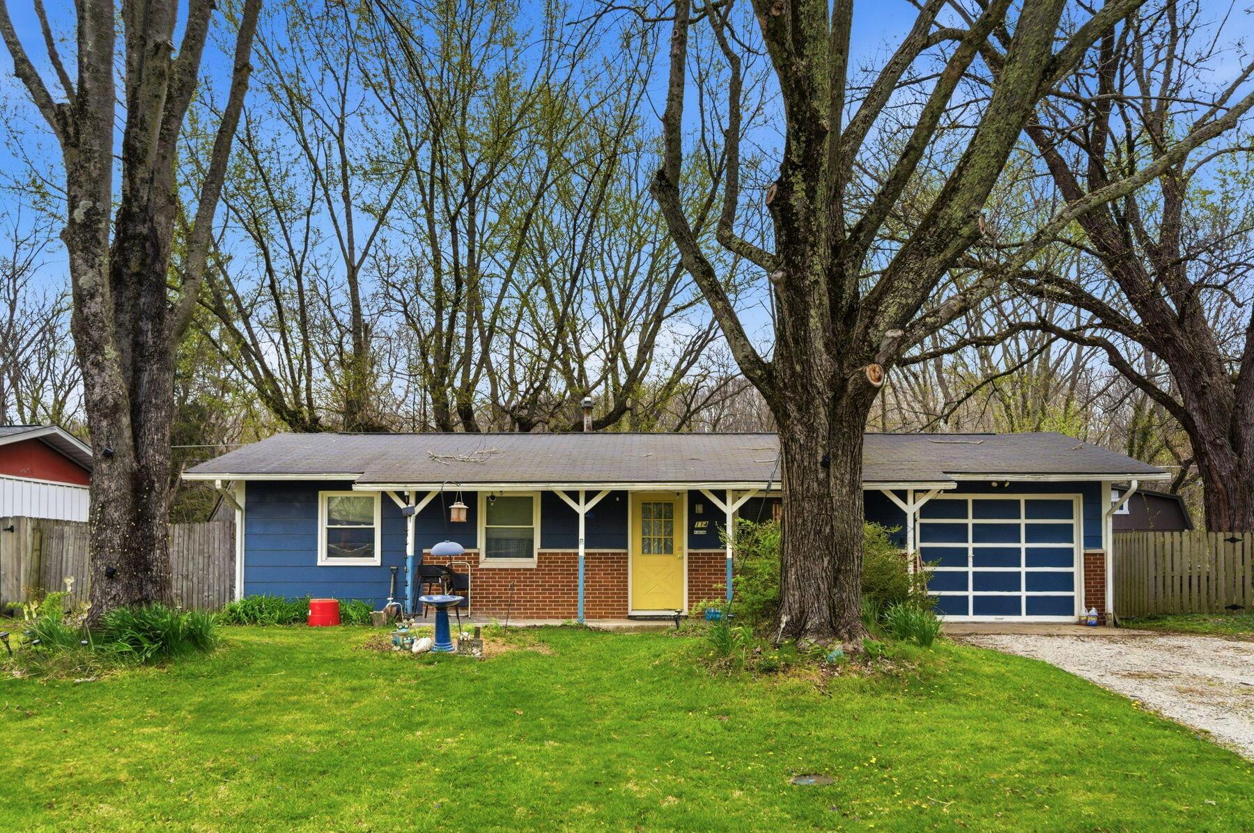 114 Hawthorne Road Sunbury, OH 43074 - Photo 2 of 47 Gallery Image 2