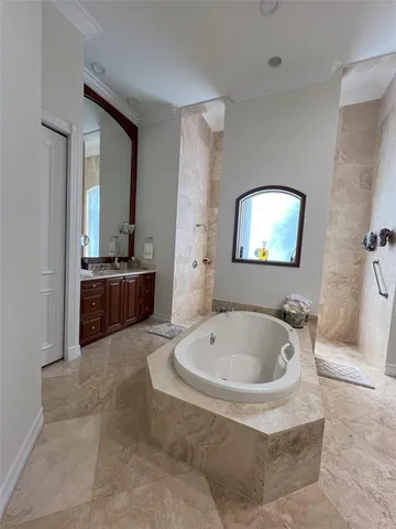 $9,800 | 10897 Canary Island Court, Plantation, FL 33324