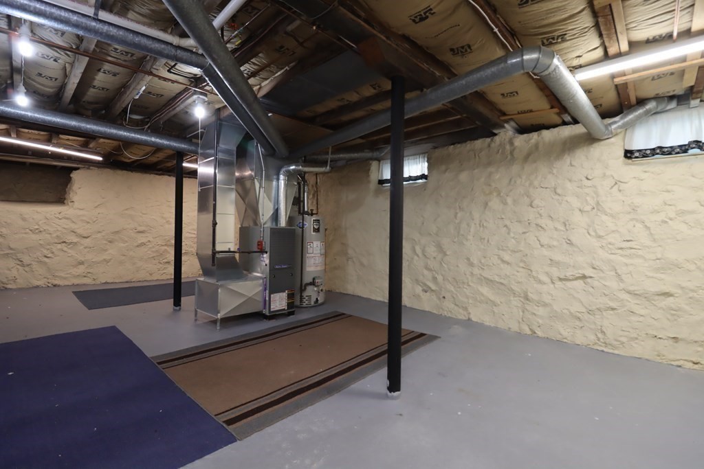 31 Longview Way Peabody, MA 01960 - Photo 29 of 42 a view of a room with gym equipment