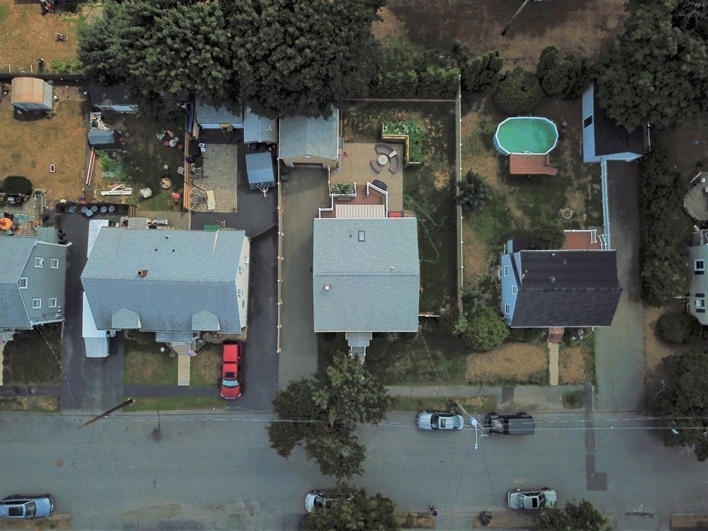 31 Longview Way Peabody, MA 01960 - Photo 37 of 42 an aerial view of a house with a swimming pool