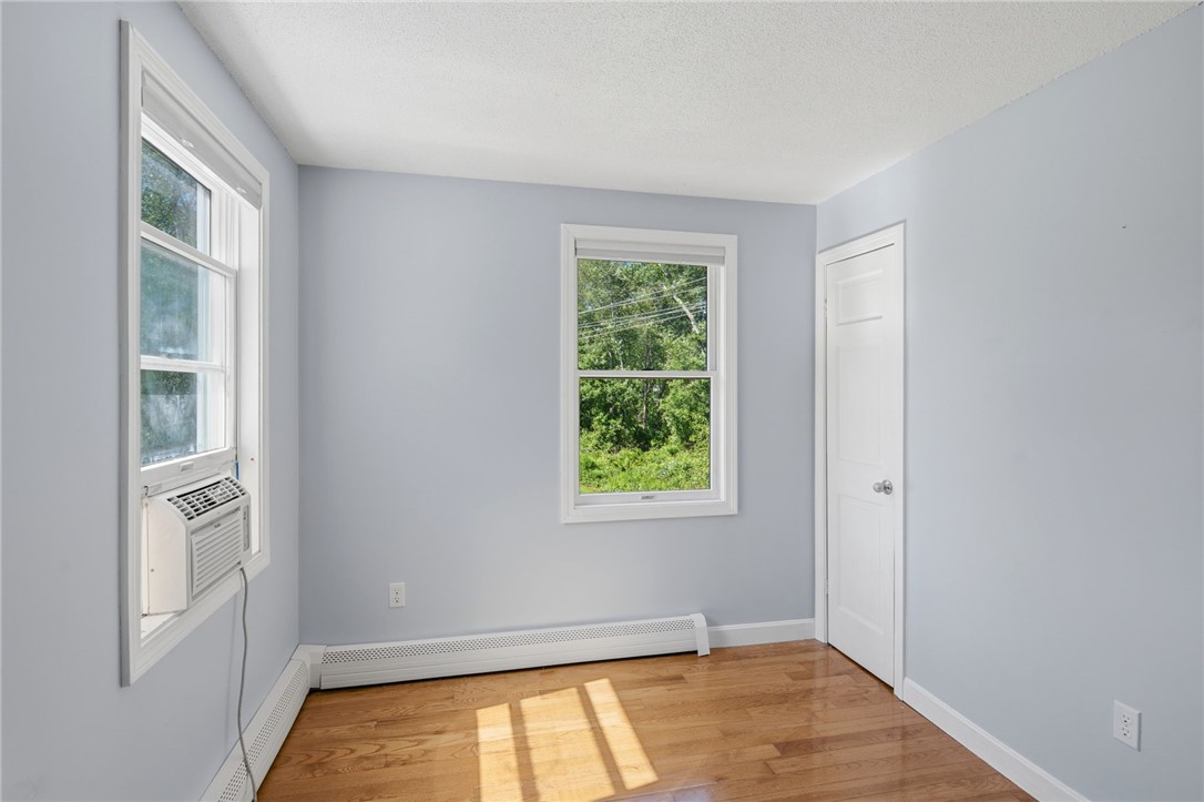 655 Saugatucket Road South Kingstown, RI 02879 - Photo 33 of 50 Bedroom 4