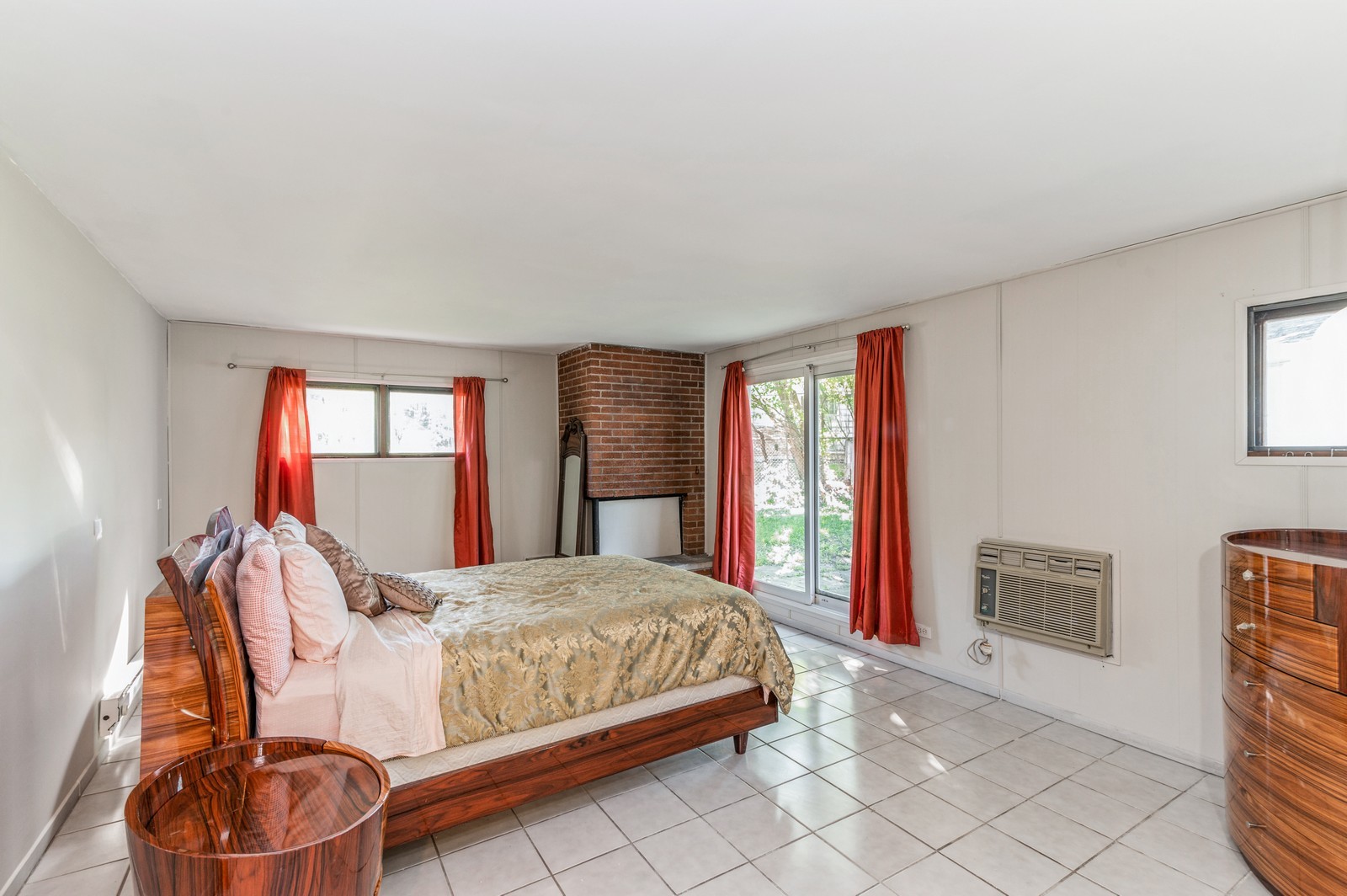 50 Sauk Trail Park Forest, IL 60466 - Photo 6 of 12