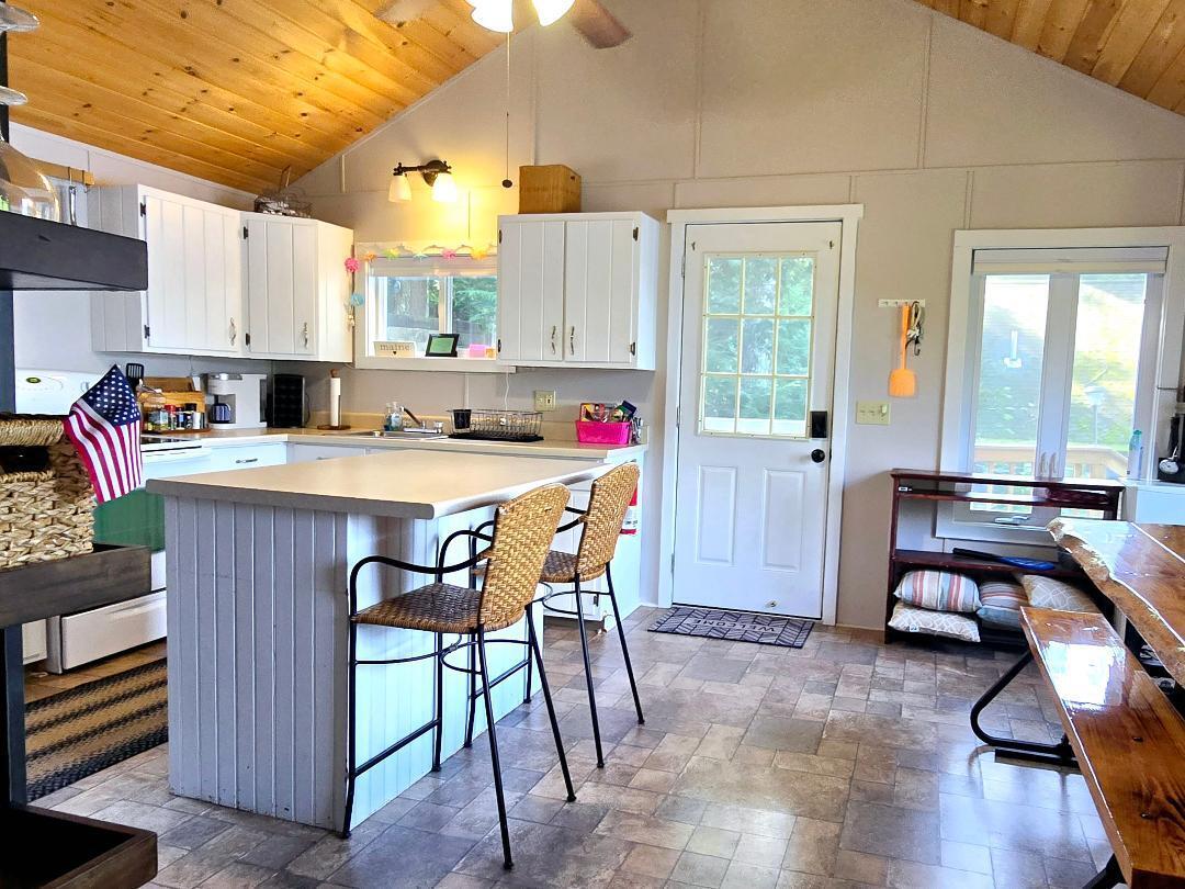 33 Gables End Belgrade, ME 04917 - Photo 6 of 18 Kitchen