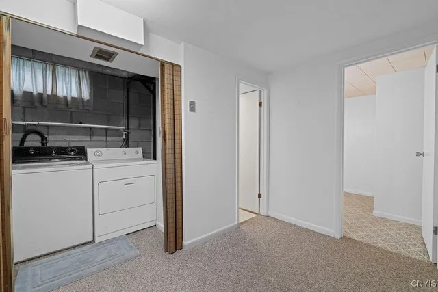 $199,900 | 42 Westwood Drive, Auburn, NY 13021