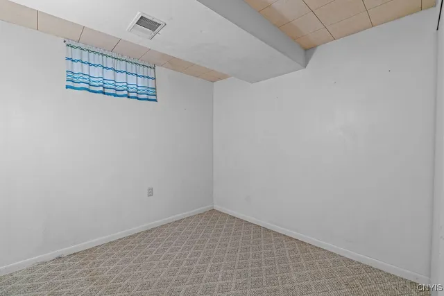 $199,900 | 42 Westwood Drive, Auburn, NY 13021