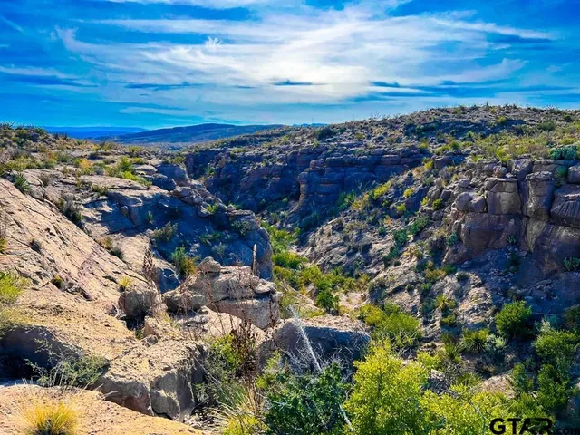 $1,200,000 | 34952 Fm 170 & Mariposa Mine Road, Terlingua, TX 79852