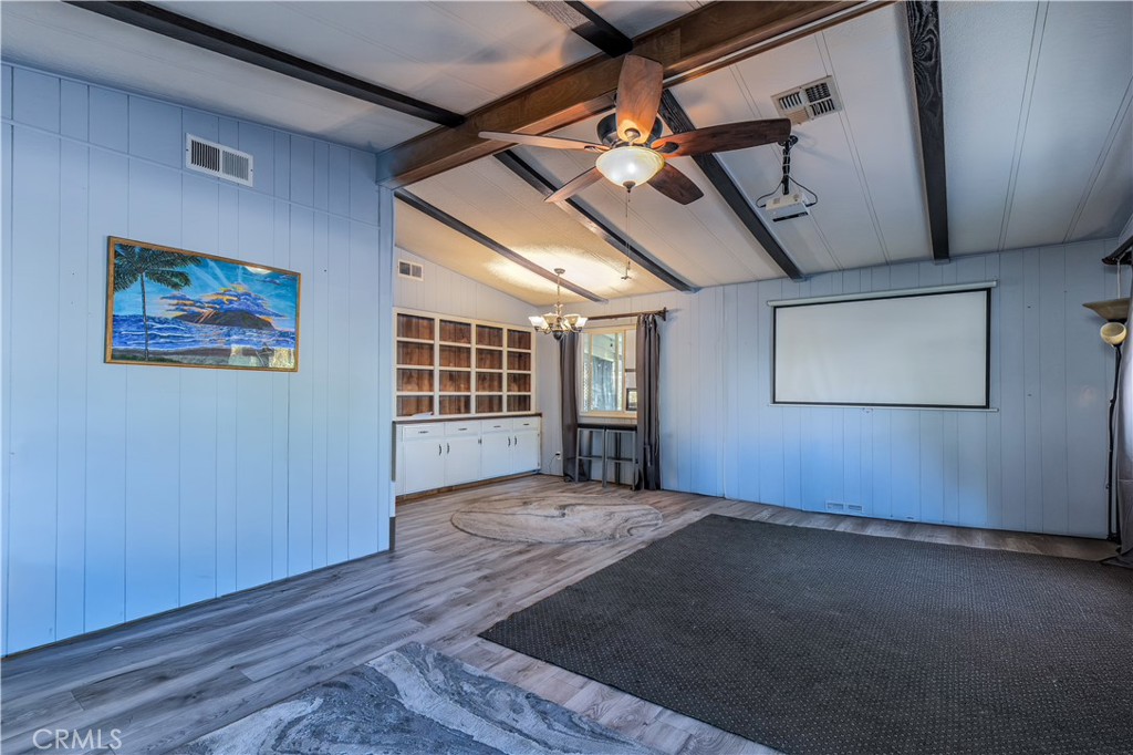 33441 Windmill Road Wildomar, CA 92595 - Photo 12 of 41 Living Room