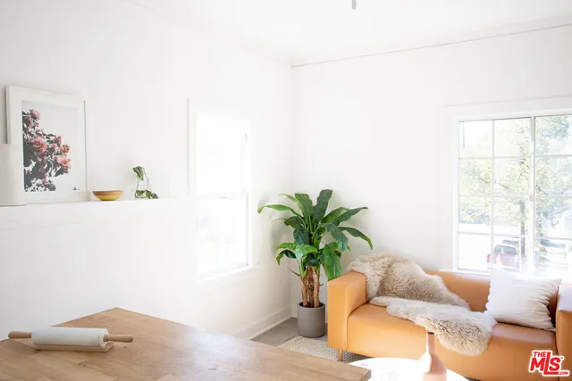 $2,295,000 | 406 South Coronado Street, Los Angeles, CA 90057