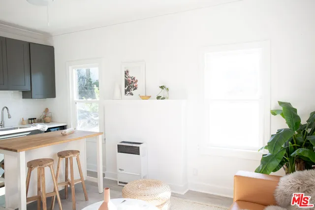 $2,295,000 | 406 South Coronado Street, Los Angeles, CA 90057