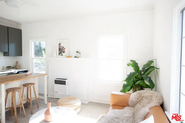 $2,295,000 | 406 South Coronado Street, Los Angeles, CA 90057