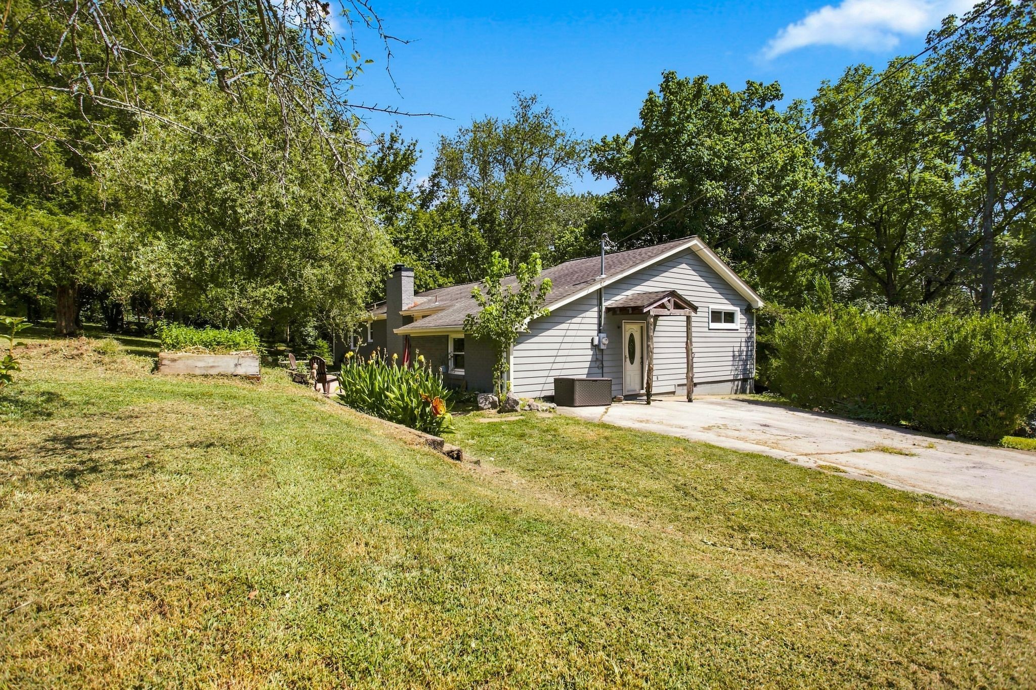 2390 Harlan Road Columbia, TN 38401 - Photo 26 of 29 Gallery Image 26