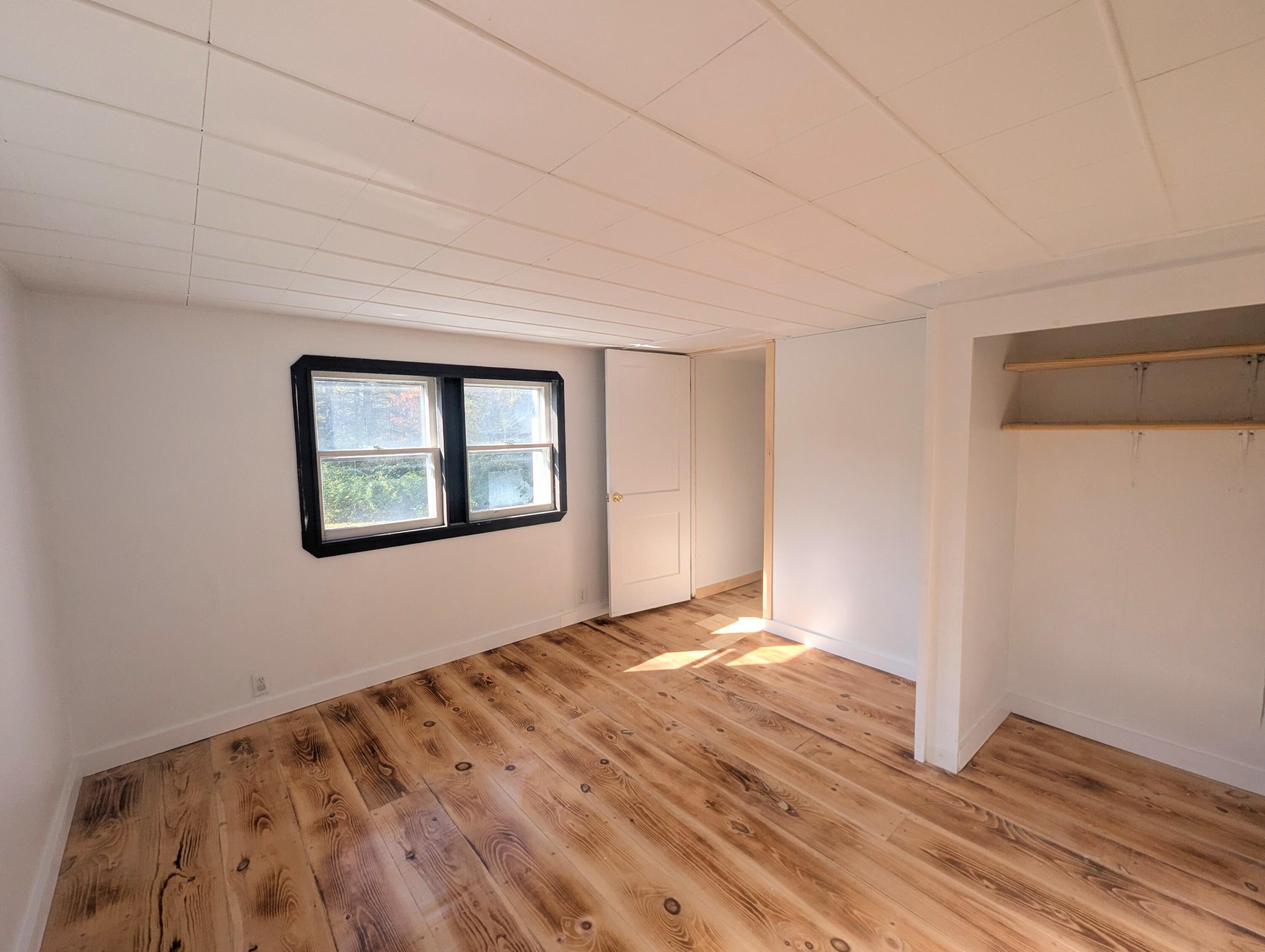 3 Ron Henry Lane Freeport, ME 04032 - Photo 19 of 33 bedroom 2