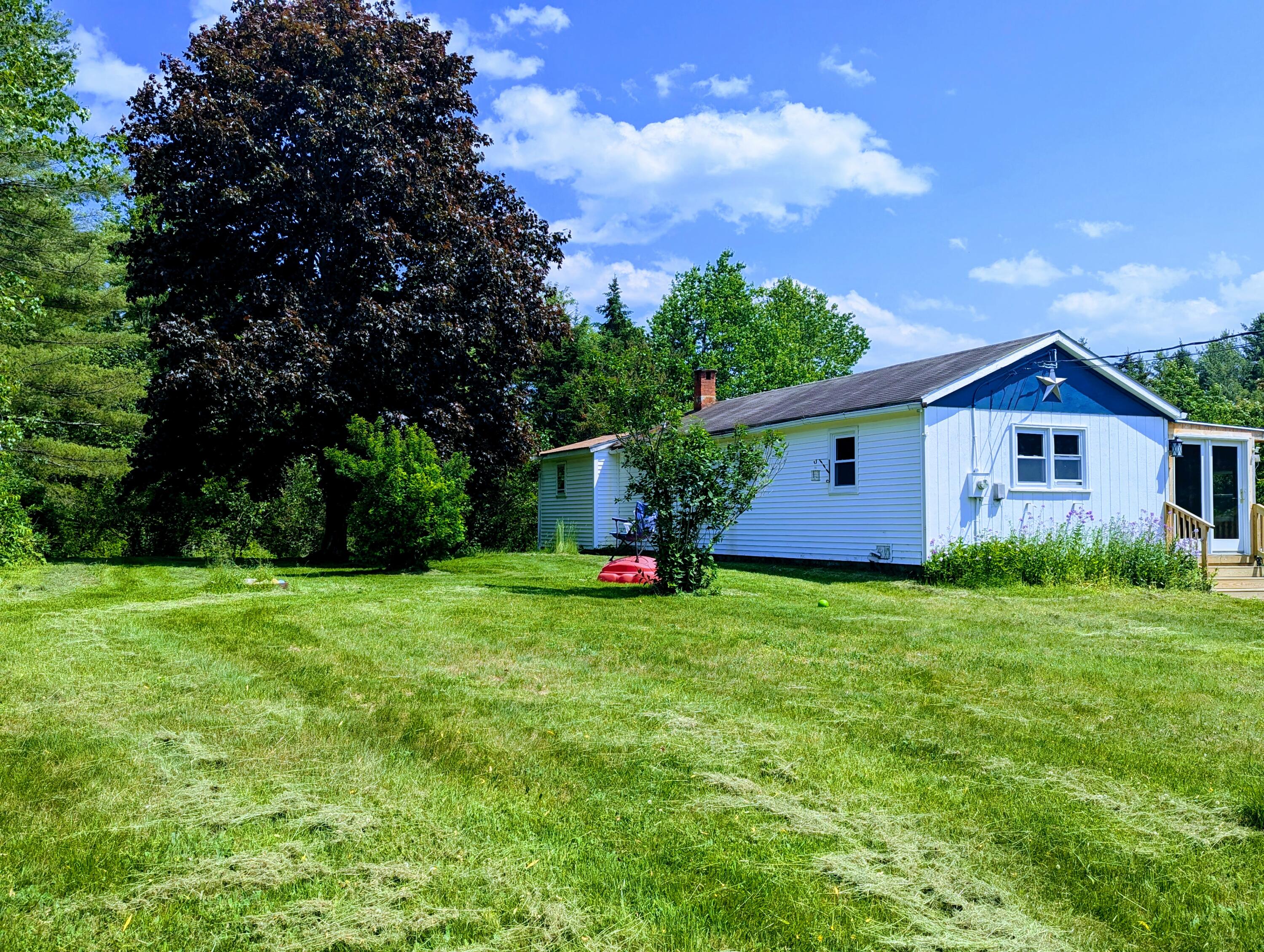 3 Ron Henry Lane Freeport, ME 04032 - Photo 25 of 33 side-front lawn