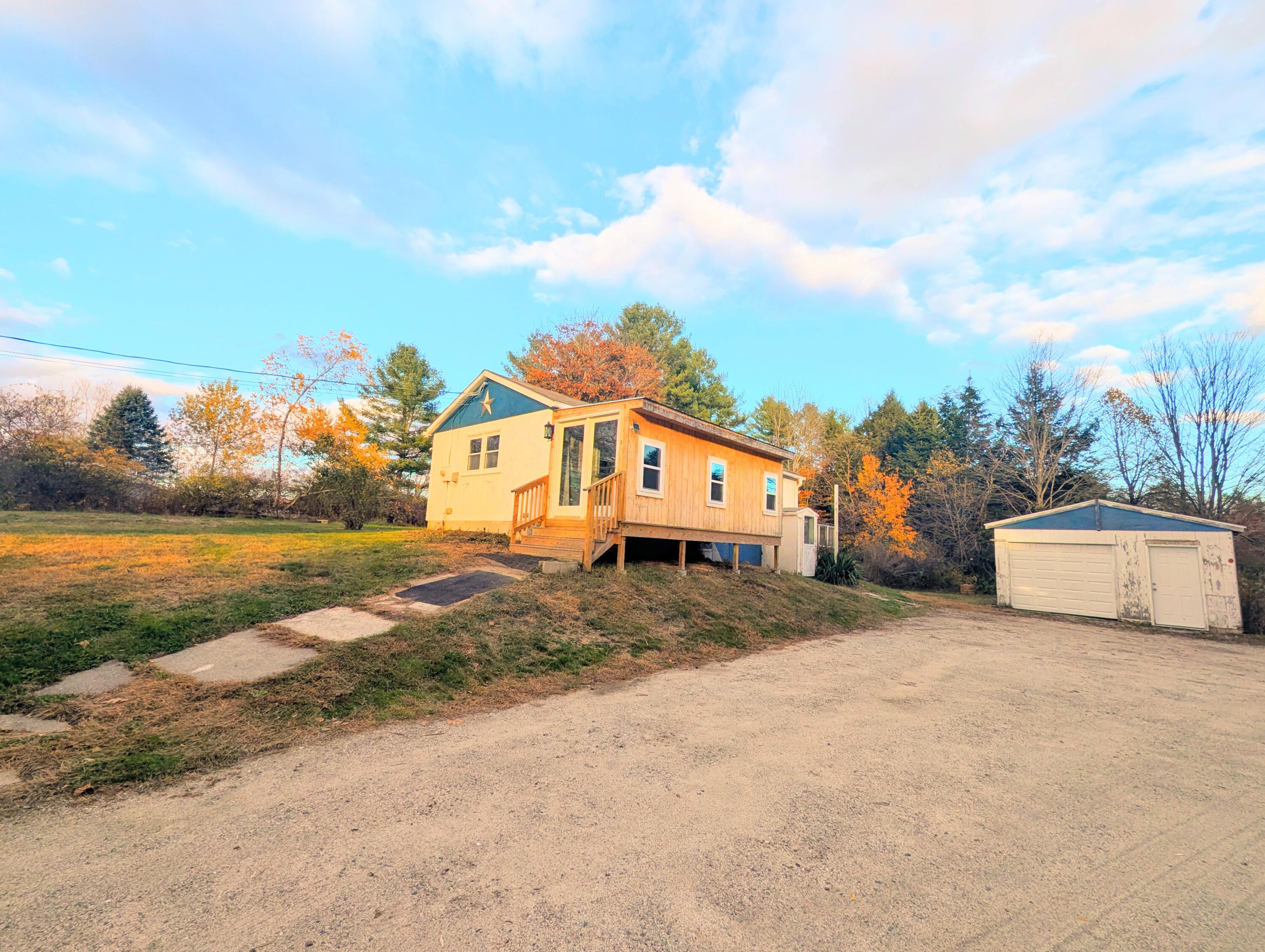 3 Ron Henry Lane Freeport, ME 04032 - Photo 3 of 33 1000010792