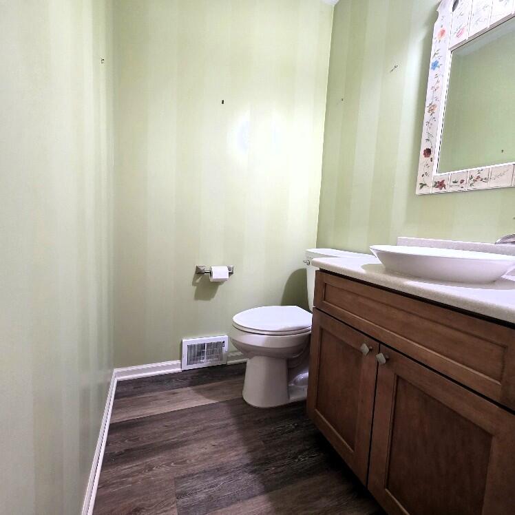 176 Long Rapids Road Alpena, MI 49707 - Photo 17 of 38 Main Floor Half Bath