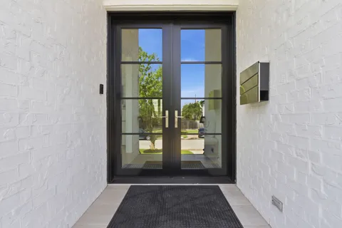 $1,549,000 | 4303 Dorothy Street, Bellaire, TX 77401