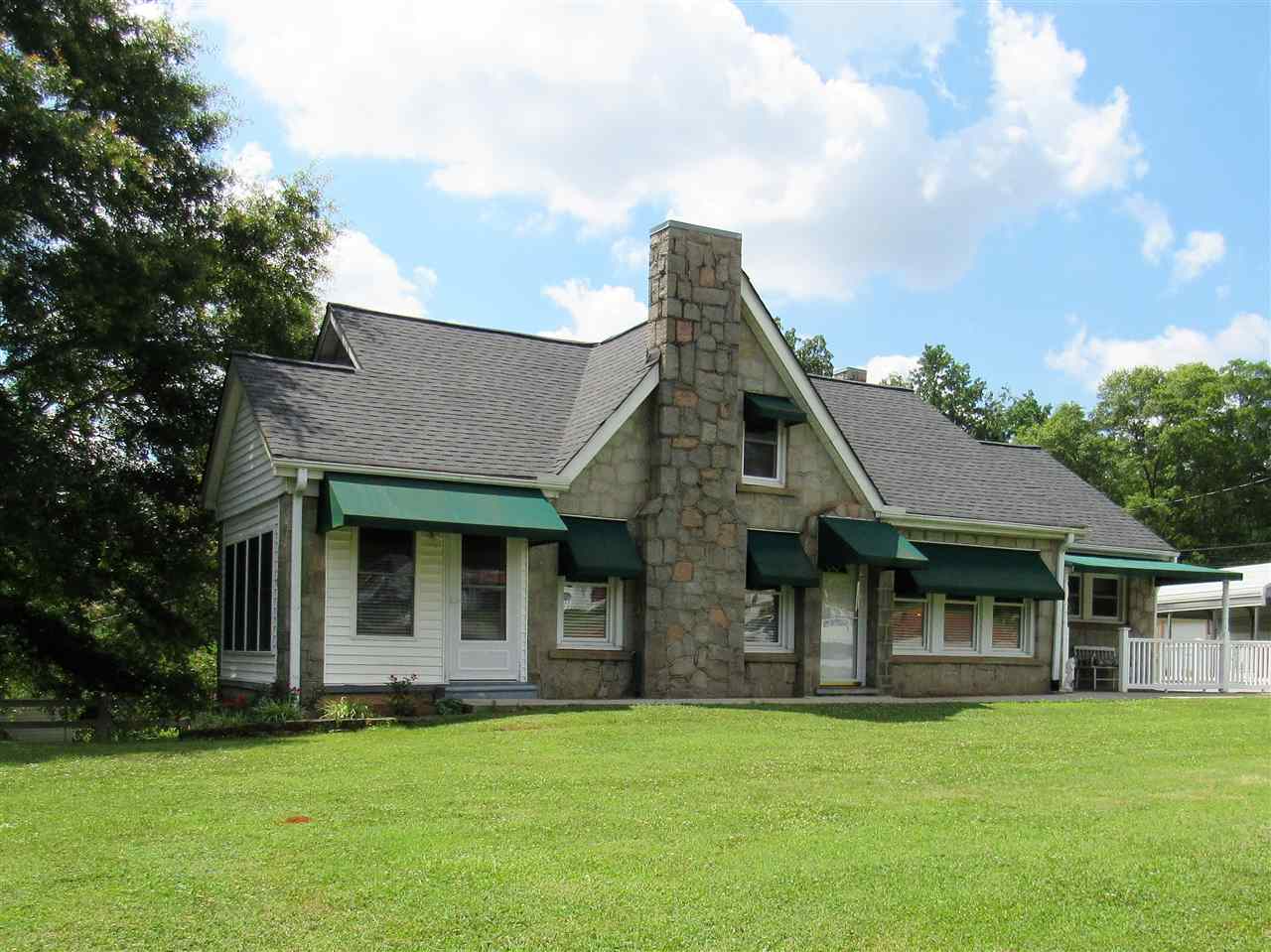 163 Spartanburg Road Duncan, SC 29334 - Photo 1 of 21 Gallery Image 1