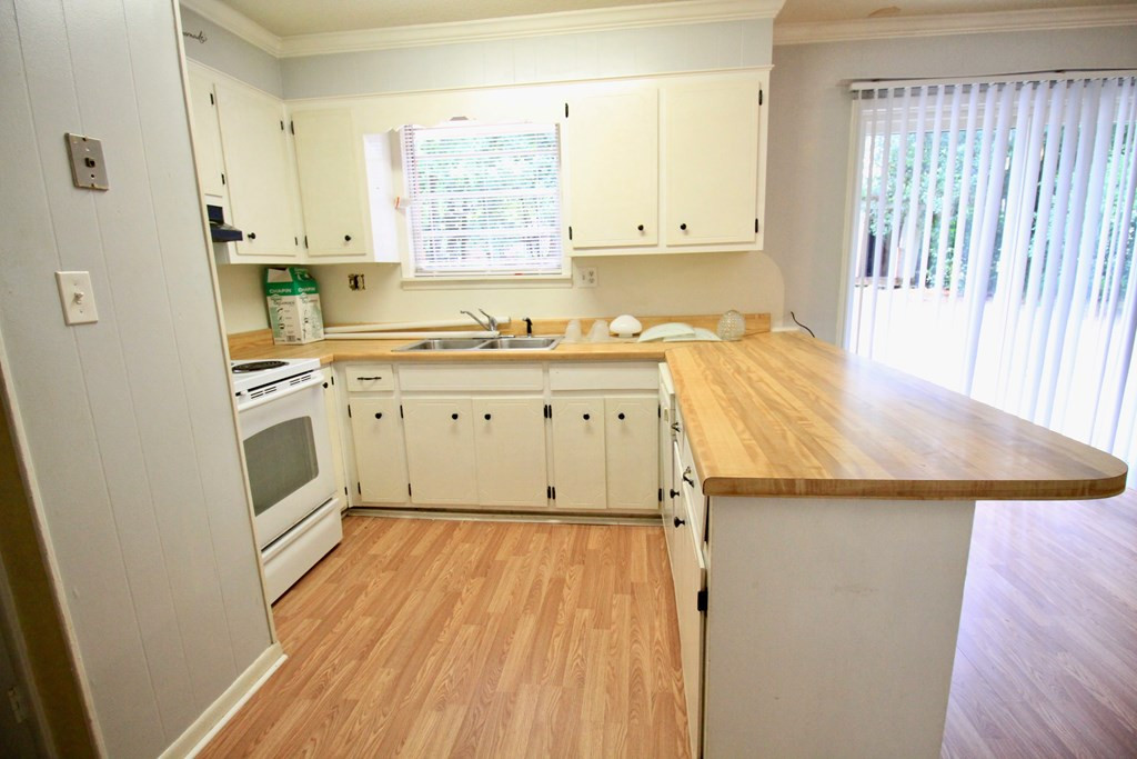 4005 Horseshoe Road Martinez, GA 30907 - Photo 11 of 19