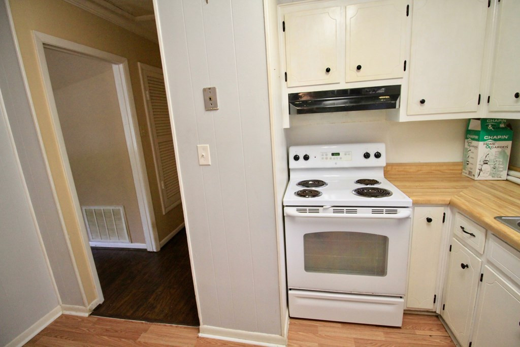 4005 Horseshoe Road Martinez, GA 30907 - Photo 13 of 19