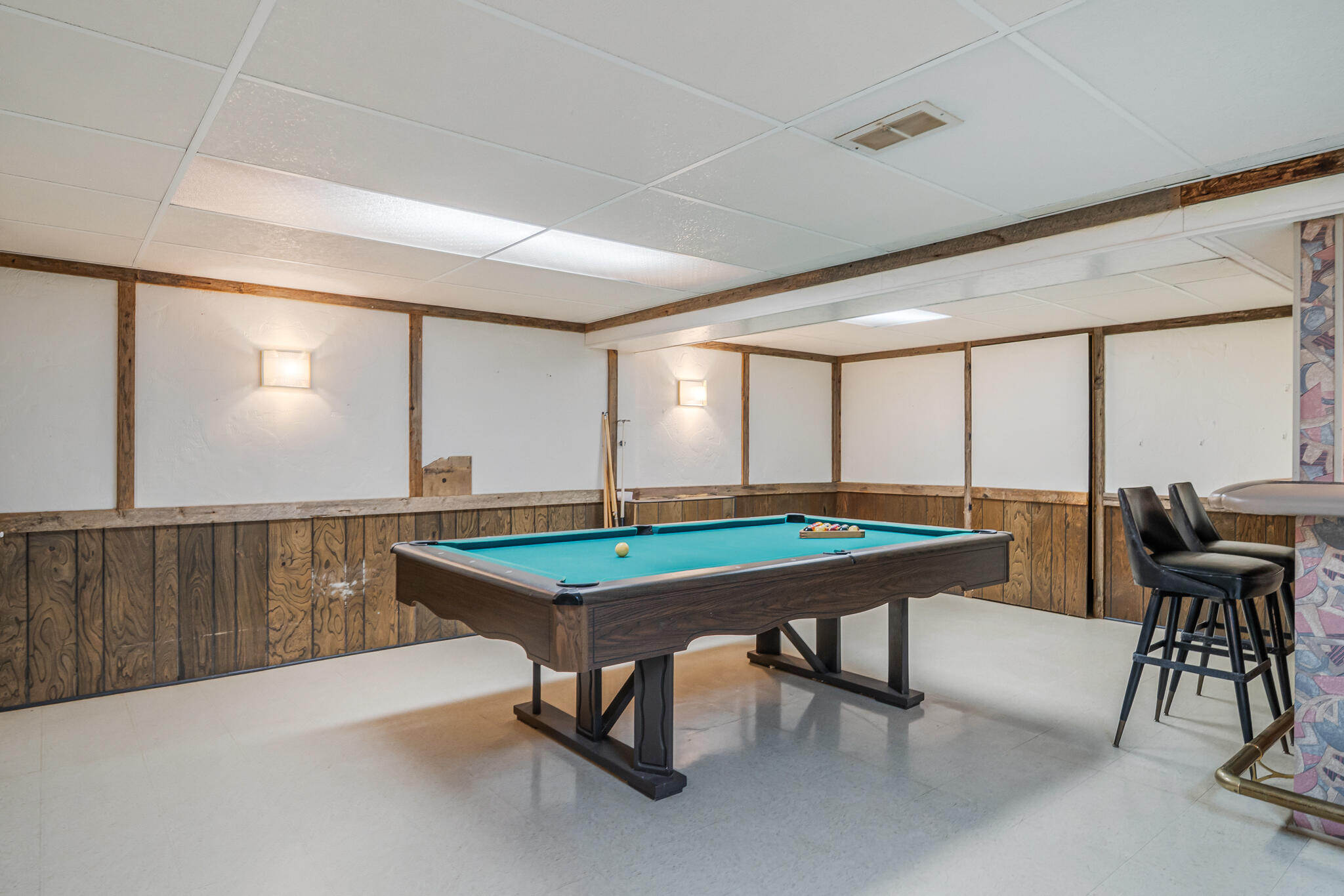 2864 North Apache Road Sheboygan, WI 53083 - Photo 30 of 41 Rec Room 3