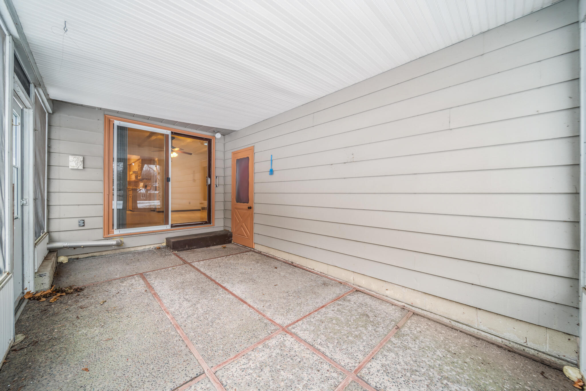 2864 North Apache Road Sheboygan, WI 53083 - Photo 37 of 41 Screened Porch 2