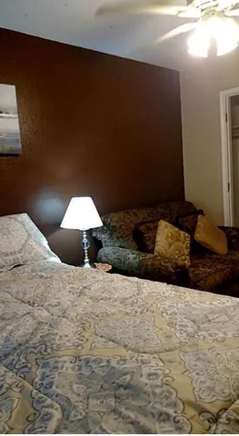 $900 | 10834 Cayman Mist Drive, Unit 3, Houston, TX 77075