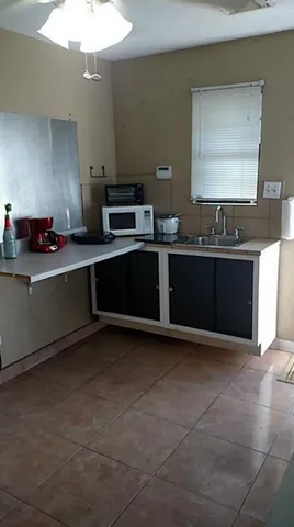 $900 | 10834 Cayman Mist Drive, Unit 3, Houston, TX 77075