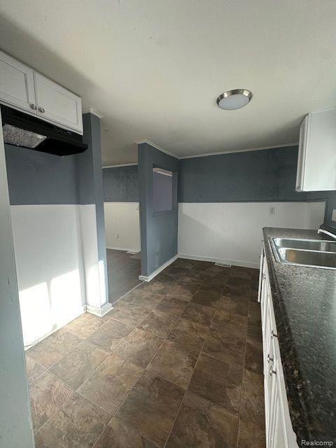 685 Kinney Road Pontiac, MI 48340 - Photo 23 of 33