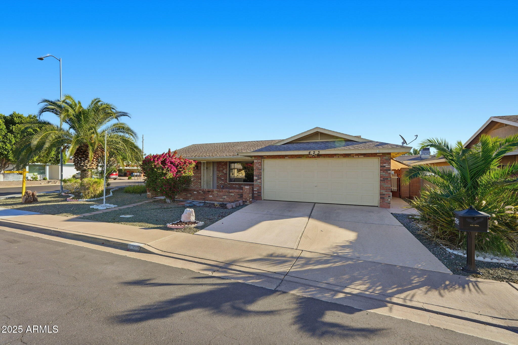 423 South Racine Mesa, AZ 85206 - Photo 2 of 35 Racine -front view.2