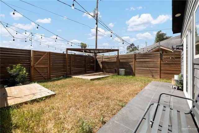 $2,100 | 211 North 28th Street, McAllen, TX 78501