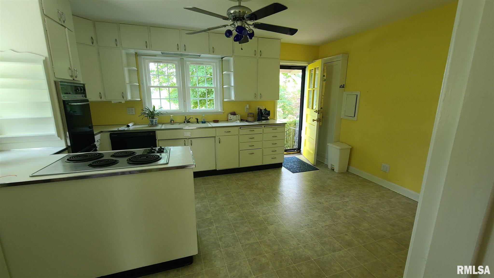 1780 Raleigh Road Raleigh, IL 62977 - Photo 12 of 44 Gallery Image 12