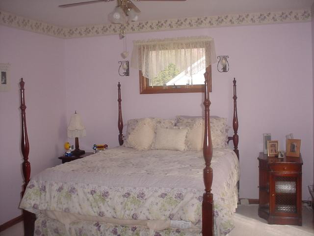 27 Highgate Road Wilton, NY 12831 - Photo 10 of 11 Photo 10